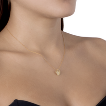 COLAR HSTERN COM DIAMANTE EM OURO