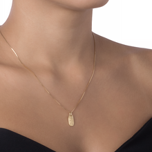 PINGENTE HSTERN MEDALHA MENINO COM DIAMANTE EM OURO