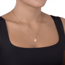 PINGENTE VIVARA CORAÇÃO COM PÉ DE BEBÊ EM OURO