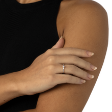 ANEL HSTERN MY COLLECTION COM DIAMANTES EM OURO BRANCO