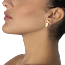 BRINCO HSTERN COM DIAMANTE EM OURO