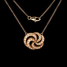 COLAR HSTERN ÍRIS COM DIAMANTES EM OURO